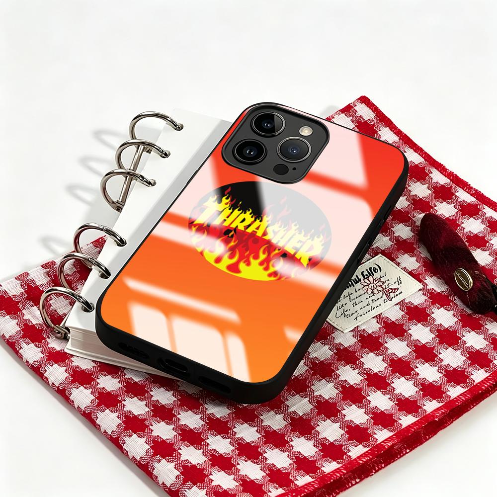 Etui na telefon marki THRASHER – Phone Cases Xr Iphone recenzja i cena