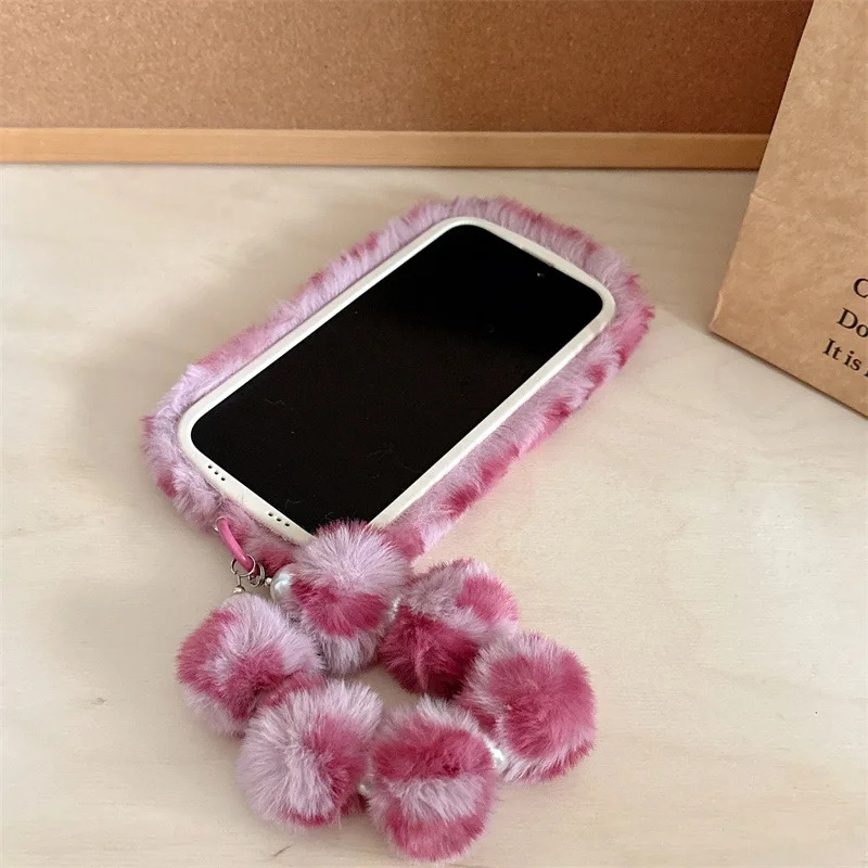 Modne futrzane etui na telefon – Phone Cases For Iphone 16 recenzja i cena